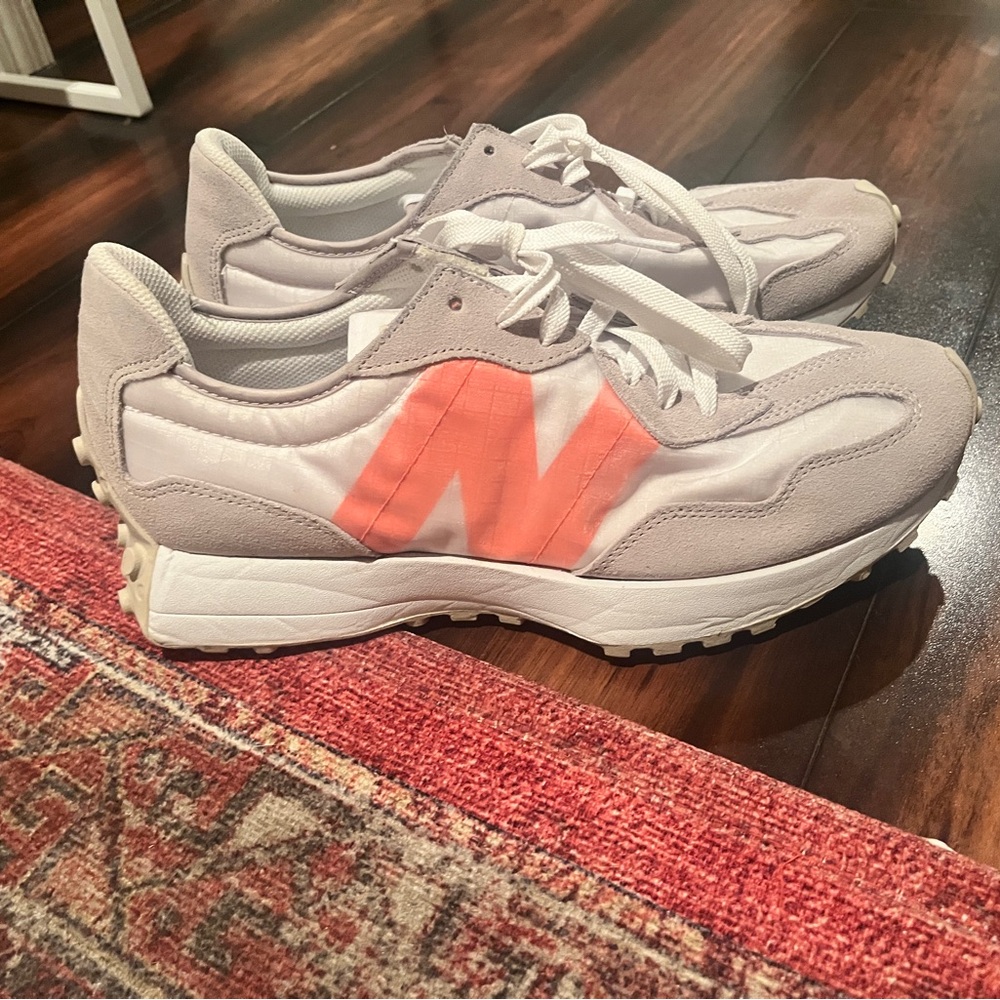 New Balance 327 - Kith colorway